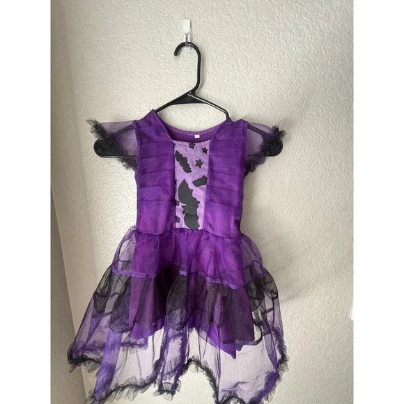 4T girls Halloween Bat dress - Picture 2 of 4